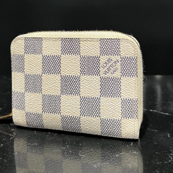 Louis Vuitton Damier Azur Zippy Wallet - Picture 3 of 9